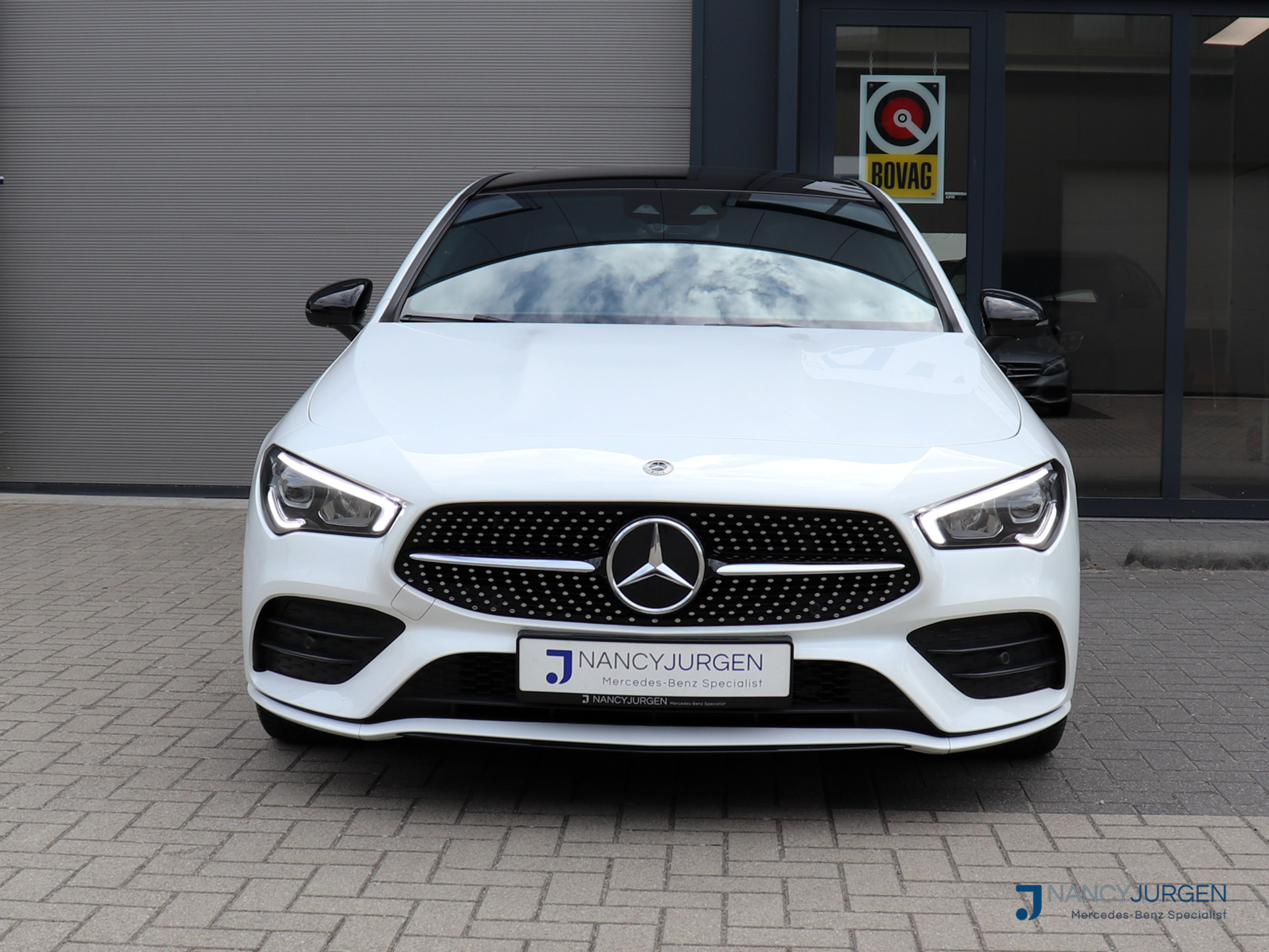 45612903-4.jpg