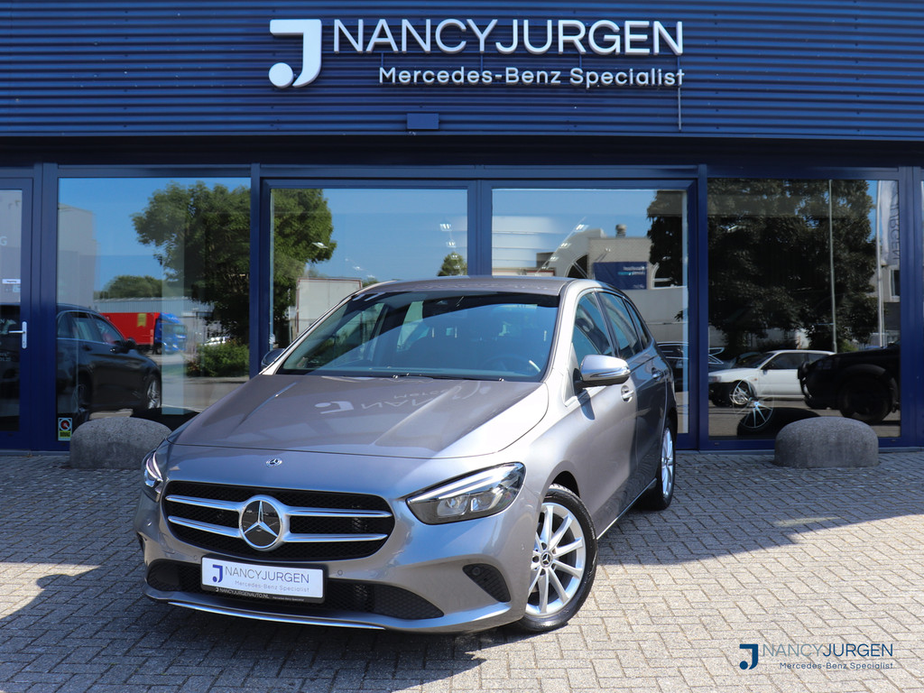 53640147